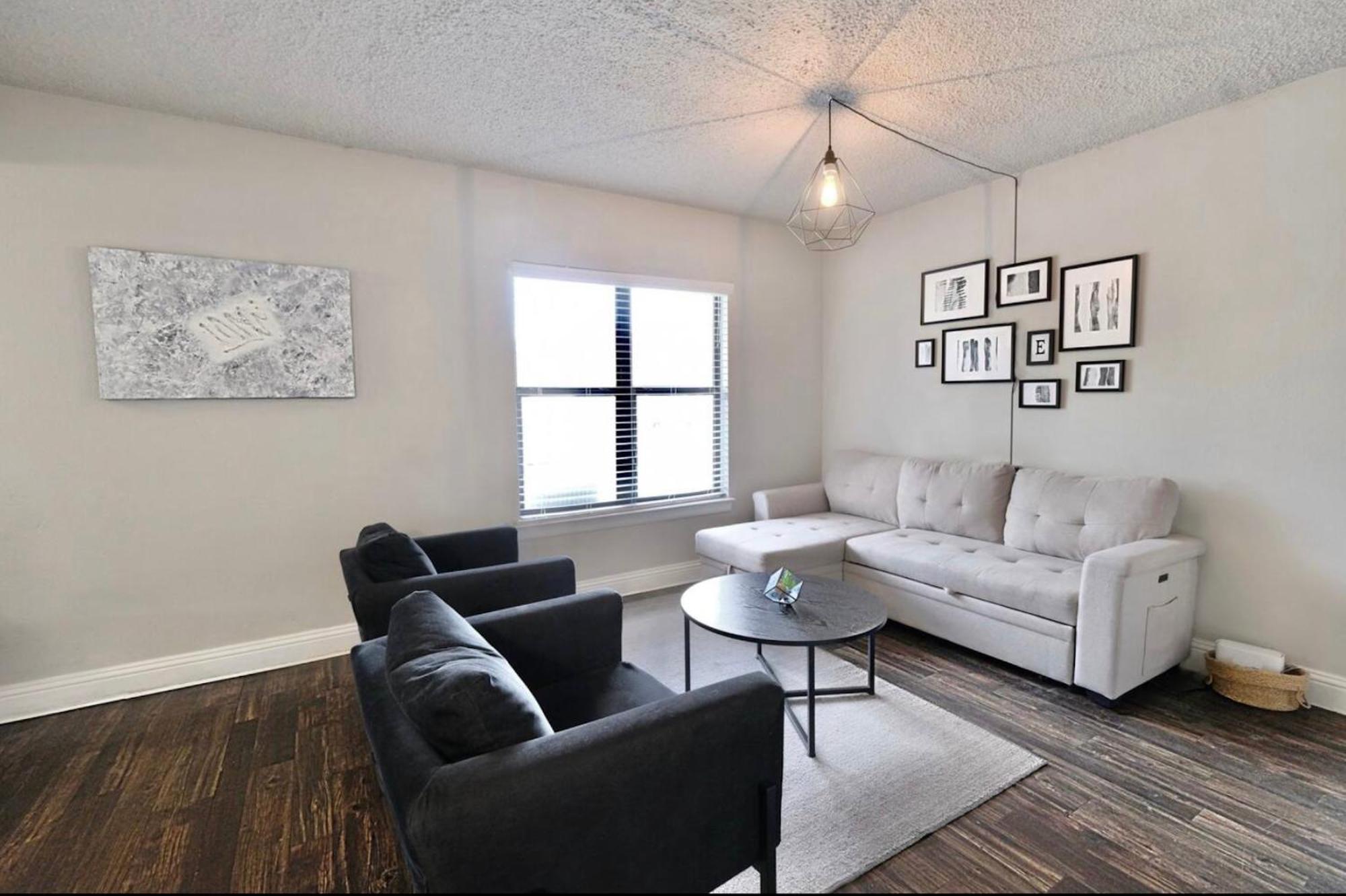 Modern Convenience Shelter in Place Here! Dallas Exterior foto